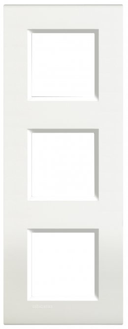 Plaque de recouvrement 3 x 2 modules LivingLight blanc